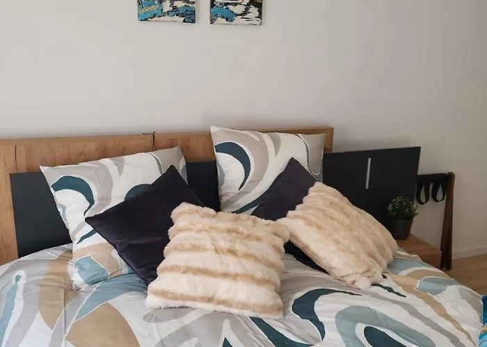 Chez Olivier Wifi Private Parking Swiss Border Apartment Saint-Louis (Haut-Rhin)